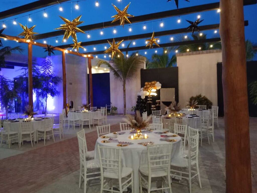 Decoración de Boda de Noche en Salón Luna