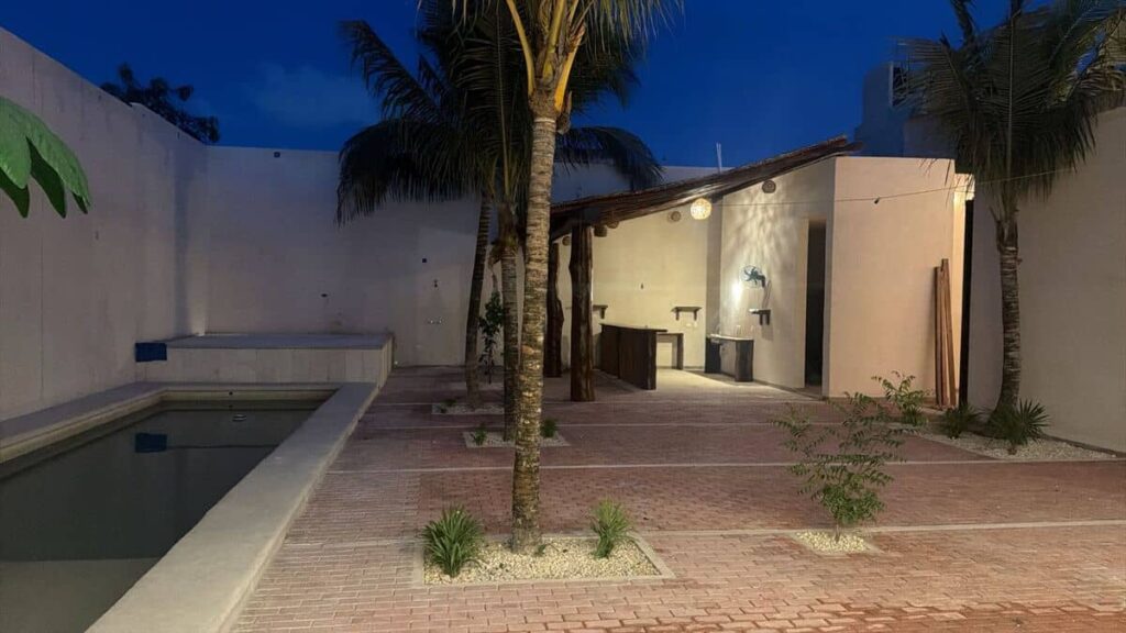 Salón Sol de Noche